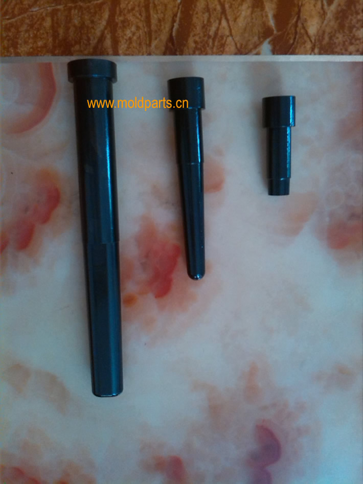 東莞大翔模具配件有限公司專業生產壓鑄模型芯，壓鑄模型芯的材質、熱處理、硬度、標準、型號等詳情說明和介紹，您可以通過本頁面下單留言或者發送詢/報價